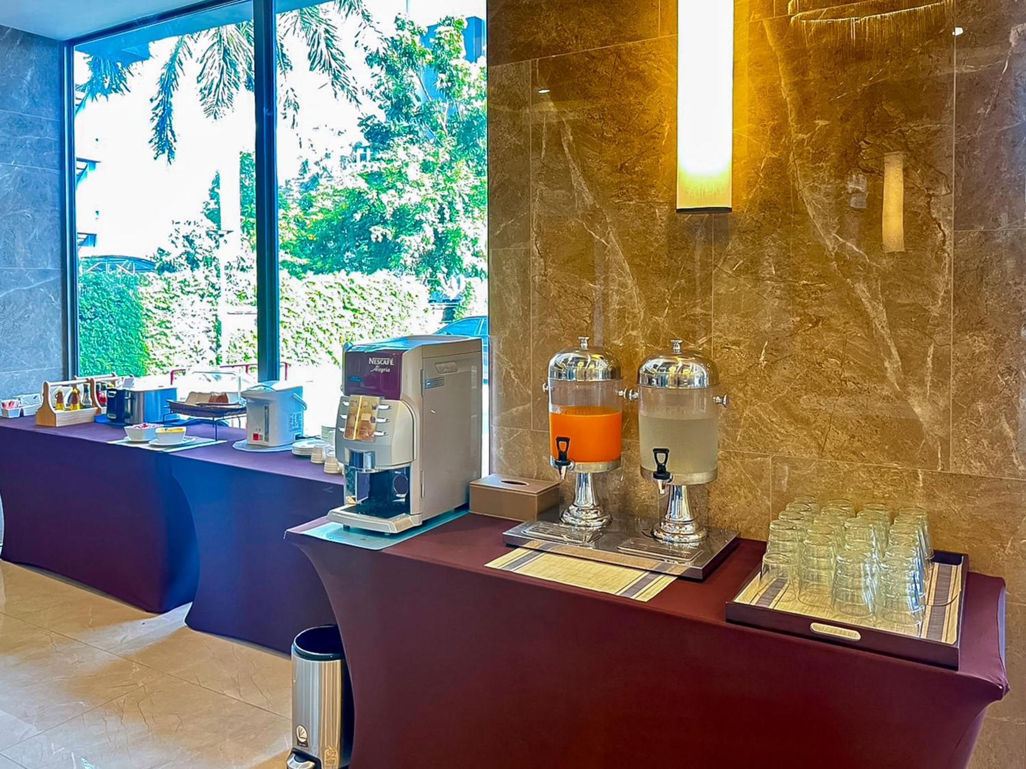 The Proud Exclusive Hotel-Sha Plus Nakhon Pathom Exterior foto