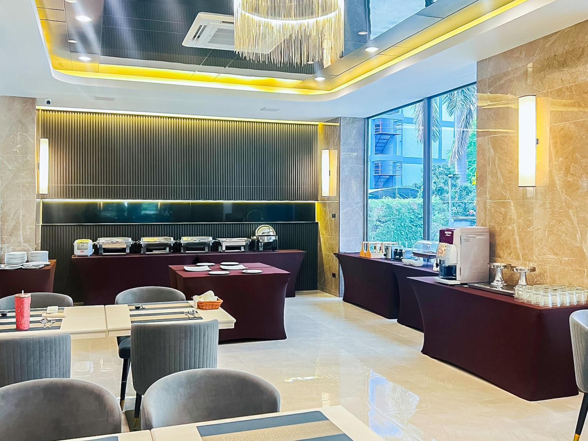 The Proud Exclusive Hotel-Sha Plus Nakhon Pathom Exterior foto